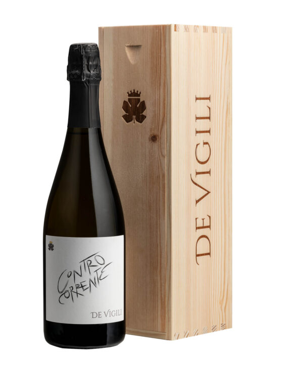 De Vigili Controcorrente Brut 2019 Trentino Bollicine Bianco 48 Mesi Cassa Legno